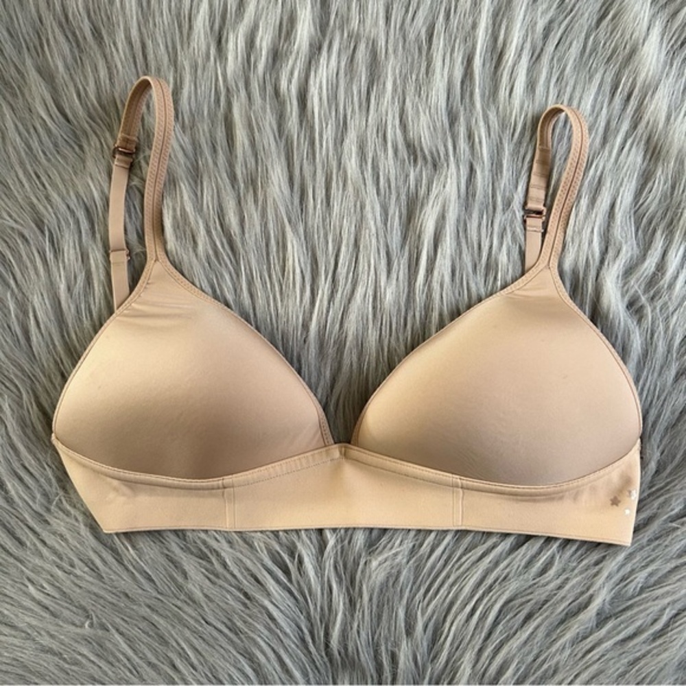Aerie Real Me Full Coverage Wirefree Bra Womens Size 32C Tan Lightly Lined
